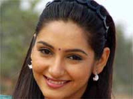 ಗಂಡೆದೆ: ಸಂಪೂರ್ಣ ಚಿರಂಜೀವಿ 'ಸರ್ಜಾ' ಪುರ