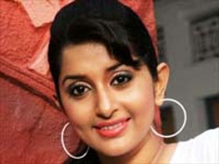 ಪ್ಯಾಲೇಸ್‌ಗ್ರೌಂಡ್ಸ್‌ನಲ್ಲಿ ಮಲಯಾಳಂ ಮನೋರಮ!