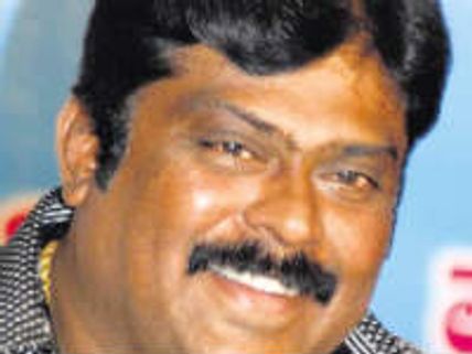 ಚಲನಚಿತ್ರ ವಾಣಿಜ್ಯ ಮಂಡಳಿಯಲ್ಲಿ ಸ್ಫೋಟಗೊಂಡ ಭಿನ್ನಮತ