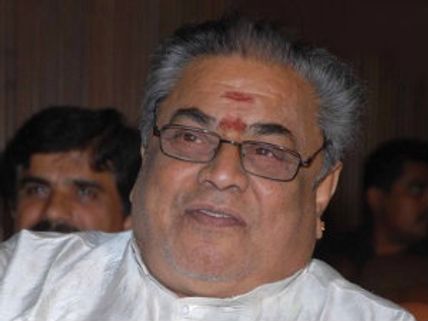 ತಾಕತ್ತಿದ್ರೆ ರಾಜ್‌ಕುಮಾರ್ ವಿರುದ್ಧ ಬರೀರೋ ಬಾಸ್ಟರ್ಡ್ಸ್!