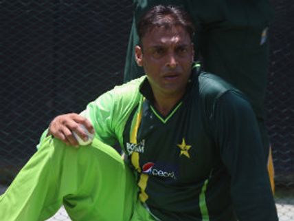 ಯಾವನಿಗ್ ಗೊತ್ತು ಕ್ರಿಕೆಟರ್ ಶೊಯೆಬ್ ಗಾಯನ