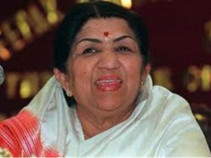 ಕೋಗಿಲೆ ಲತಾ ಬರ್ಥ್ ಡೇ ದಿನ ಅಭಿಮಾನಿಗೆ ಜೈ ಎನ್ನಿ