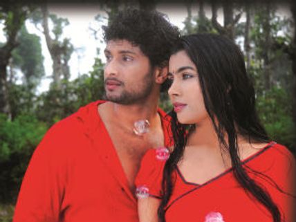 ಇಷ್ಟ ಚಿತ್ರ ವಿಮರ್ಶೆ: ನಿರ್ದೇಶಕರಿಗೆ ಇಷ್ಟ ಪ್ರೇಕ್ಷಕರಿಗೆ?