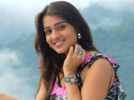 ಮತ್ತೊಂದು ಕನ್ನಡಚಿತ್ರದಲ್ಲಿ 'ನಿಖಿತಾ' ದರ್ಶನ