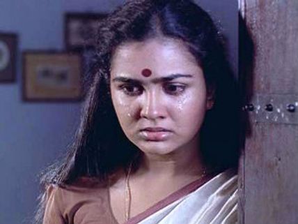 ಚಿತ್ರ ನಿರ್ದೇಶನಕ್ಕೆ ಹಿರಿಯ ಸಿನಿಮಾ ತಾರೆ ಊರ್ವಶಿ