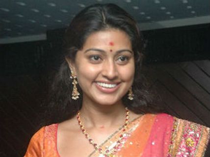 ರಜನಿಕಾಂತ್ 'ಕೊಚಡಯ್ಯಾನ್'ದಿಂದ ಸ್ನೇಹಾ ಔಟ್