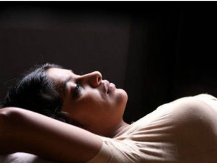 ಹೊಗೇನಕಲ್ ಜಲಪಾತಕ್ಕೆ ಧುಮುಕಿದ ತಮಿಳು ನಟಿ