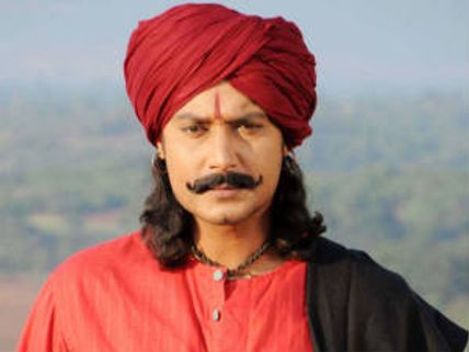 ದರ್ಶನ್ ಜತೆ ಬಳುಕುವ ಬಳ್ಳಿ ಸೋನಮ್ ಕಪೂರ್