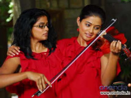 ಸಯಾಮಿ ಅವಳಿಗಳ ವಿಶಿಷ್ಟ ಕಥೆಯ ಚಿತ್ರ 'ಚಾರುಲತಾ'