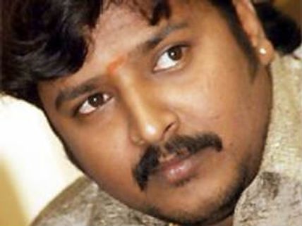 ಈ ಟಚ್ಚಲಿ ಏನೋ ಇದೆ; ನಾಗೇಂದ್ರ ಪ್ರಸಾದ್