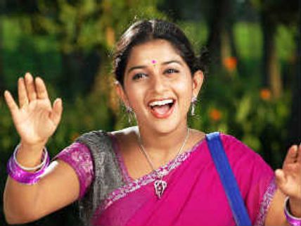 ಕೈ ಎತ್ತಿದ 'ದೇವರು ಕೊಟ್ಟ ತಂಗಿ' ಮೀರಾ ಜಾಸ್ಮಿನ್