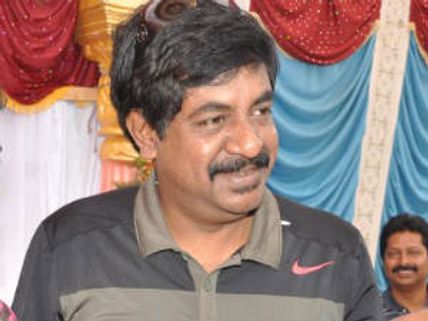 ಶರಣ್ ಸಿನಿಮಾಗೆ ಯೋಗರಾಜ್ ಭಟ್ ಹಾಡು  