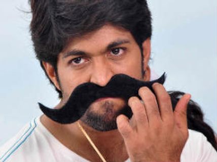 ತುಂಡ್ ಹೈಕ್ಳ್ ಸಾಂಗ್ ಪಾಲಿಟಿಕ್ಸ್ ಭಾಷೇಲಿ