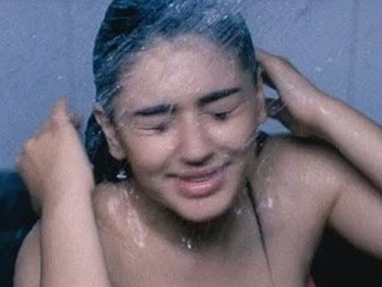 ಜುಳುಜುಳು ಹರಿದಾಡಿದ ಹಂಸಿಕಾ ಜಳಕದ ವಿಡಿಯೋ!