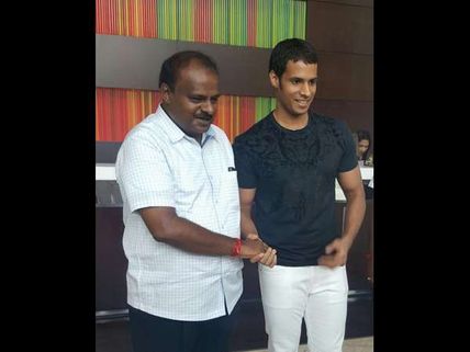 'ಫಿಲ್ಮಿಬೀಟ್ ಕನ್ನಡ' ವಿಶೇಷ; ಎಚ್.ಡಿ.ಕೆ ಪುತ್ರ ನಿಖಿಲ್ ಸಂದರ್ಶನ