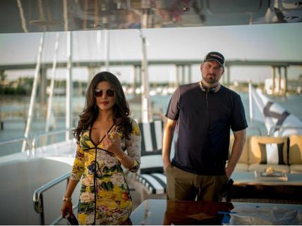 'ಬೇವಾಚ್' ಕಂಪ್ಲೀಟ್ ಆದ ಖುಷಿಯಲ್ಲಿ ಪ್ರಿಯಾಂಕ ಲಿಪ್ ಲಾಕ್ ಮಾಡಿದ್ರಾ?