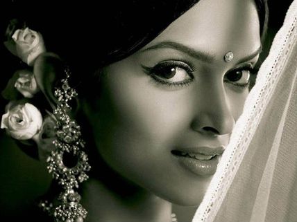 ಫೋರ್ಬ್ಸ್ ಅತಿ ಶ್ರೀಮಂತ ಬೆಡಗಿಯರ ಪಟ್ಟಿಯಲ್ಲಿ ದೀಪಿಕಾ