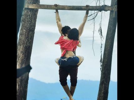 ವಿಮರ್ಶೆ: 'ಅಪ್ಪು' ನಂತರ ಅಪ್ಪಿಕೊಳ್ಳಬಹುದಾದ ಪುರಿ'ಯ ಖಡಕ್ 'ರೋಗ್'