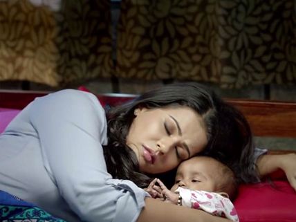 'ಆಕೆ'ಯ ಚೇಷ್ಟೆ ನೋಡಿ ಬೆಚ್ಚಿಬಿದ್ದ ವಿಮರ್ಶಕರು ಅಷ್ಟೇ ಖುಷಿಪಟ್ಟರು