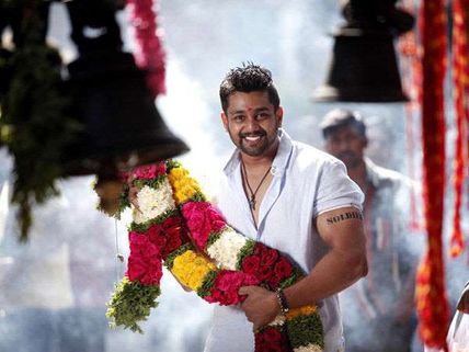 ಧ್ರುವ ಸರ್ಜಾಗಾಗಿ ಕಥೆ ಬರೆಯುತ್ತಾರಂತೆ ಬಾಲಿವುಡ್ ಸ್ಟಾರ್ ರೈಟರ್ ಶಗುಫ್ತಾ ರಫೀಕ್!