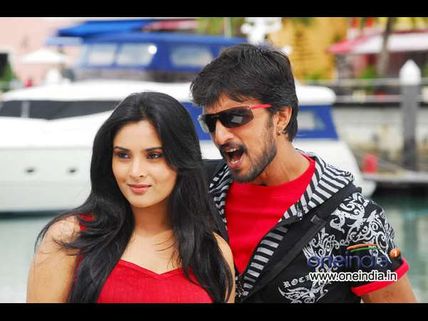 ಕಿಚ್ಚ ಸುದೀಪ್ ರನ್ನು 'ಕೈ' ಹಿಡಿಯುವಂತೆ ಕೇಳಿಕೊಂಡ್ರಾ ರಮ್ಯಾ?