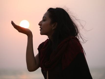 ಅಮ್ಮಂದಿರಿಗಾಗಿ ಅನುರಾಧ ಭಟ್ ಹಾಡಿರುವ ಹೊಸ ಹಾಡು ಕೇಳಿ