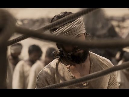 'ಕೆಜಿಎಫ್' ಪೂರ್ಣ ವಿಮರ್ಶೆ : ಪ್ರಪಂಚ ಗೆಲ್ಲಲು ಹೊರಟ 'ಕೆಜಿಎಫ್' ಕಂದನ ಕಥನ 