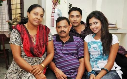 ಪ್ರೀತಿಯ ತಂದೆಯನ್ನು ಕಳೆದುಕೊಂಡ ನಟಿ ಅಮಲಾ ಪೌಲ್