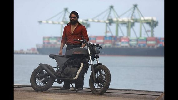 ಸಂಭಾವನೆ ವಿಚಾರಕ್ಕೆ 'ಕೆಜಿಎಫ್ 2' ತಿರಸ್ಕರಿಸಿದ್ದ ಖ್ಯಾತ ನಟಿ