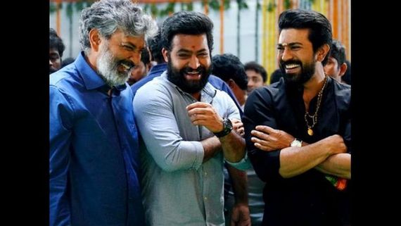ಕಾತರದಿಂದ ಕಾಯುತ್ತಿದ್ದ ಅಭಿಮಾನಿಗಳಿಗೆ ಮತ್ತೆ ನಿರಾಸೆ ಮೂಡಿಸಿದ ರಾಜಮೌಳಿ 