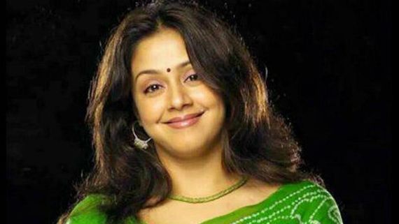   ನುಡಿದಂತೆ ನಡೆದ ಜ್ಯೋತಿಕ, ಸರ್ಕಾರಿ ಆಸ್ಪತ್ರೆಗೆ 25 ಲಕ್ಷ ರು. ದೇಣಿಗೆ