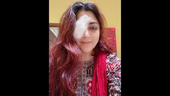  ಕಣ್ಣಿನ ಶಸ್ತ್ರಚಿಕಿತ್ಸೆ: ಅರ್ಧ ಗಾಂಧಾರಿಯಾದ ನಟಿ ಖುಷ್ಬು