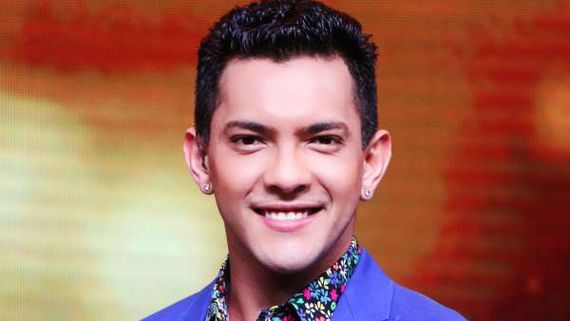 ಹಣವಿಲ್ಲದೆ ಬೈಕ್ ಮಾರುವ ಸ್ಥಿತಿಗೆ ಬಂದ ಖ್ಯಾತ ನಿರೂಪಕ ಮತ್ತು ಗಾಯಕ ಆದಿತ್ಯ ನಾರಾಯಣ್