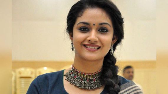 ನೀವು ಸಿಂಗಲ್ ಅಥವಾ ಕಮಿಟೆಡ್? ಎಂದ ಅಭಿಮಾನಿಗೆ ನಟಿ ಕೀರ್ತಿ ಸುರೇಶ್ ಹೇಳಿದ್ದೇನು?