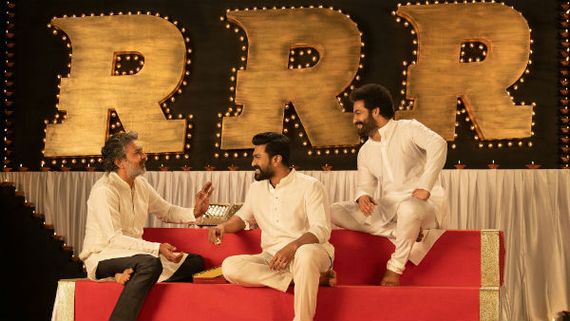 ದೀಪಾವಳಿ ಹಬ್ಬಕ್ಕೆ ಶುಭಕೋರಿದ RRR ಚಿತ್ರದ ನಿರ್ದೇಶಕ-ನಟರು