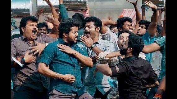 ವಿಜಯ್ 'ಮಾಸ್ಟರ್' ಚಿತ್ರಕ್ಕೆ ಅಮೇಜಾನ್ ಪ್ರೈಮ್ ನೀಡಿದ ಹಣವೆಷ್ಟು? 