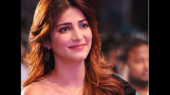 ಕನ್ನಡ ಸಿನಿಮಾದ ಬಗ್ಗೆ ಟ್ವೀಟ್ ವಿವಾದ: ಸ್ಪಷ್ಟನೆ ನೀಡಿದ ನಟಿ ಶ್ರುತಿ ಹಾಸನ್ 