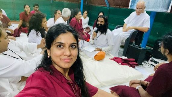 ಸನ್ಯಾಸತ್ವ ಪಡೆದ್ರಾ 'ಬಿಗ್ ಬಾಸ್' ಸ್ಪರ್ಧಿ: ಚೈತ್ರಾ ಕೊಟೂರು ಸ್ಪಷ್ಟನೆ 