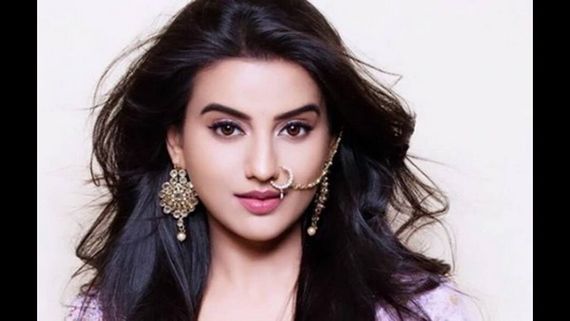 ನನ್ನ ಮೇಲೆ ಆಸಿಡ್ ಹಾಕಲು ಅಟ್ಟಾಡಿಸಿಕೊಂಡು ಬಂದಿದ್ದರು: ನಟಿ