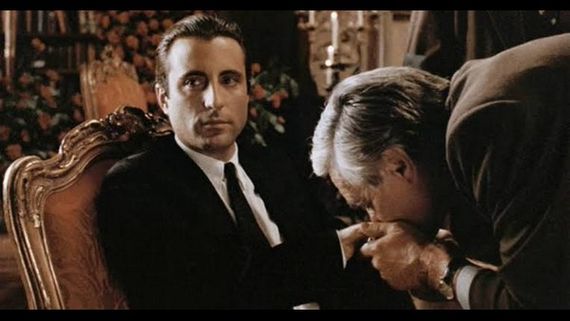 ಪ್ರತಿಯೊಬ್ಬ ಸಿನಿಮಾ ಪ್ರೇಮಿ ನೋಡಲೇಬೇಕಾದ ಚಿತ್ರ 'ದ ಗಾಡ್ ಫಾದರ್'! 