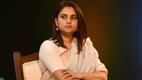 ಮತ್ತೆ ಸಿನಿಮಾ-ರಾಜಕೀಯದಲ್ಲಿ ಸಕ್ರೀಯರಾಗ್ತಾರಾ ರಮ್ಯಾ? ಮೋಹಕತಾರೆ ಹೇಳಿದ್ದೇನು?