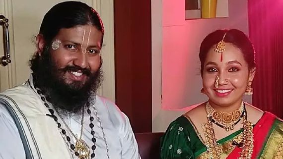 ಹಂಸಲೇಖ ವಿರುದ್ಧ ಆಕ್ರೋಶ ಹೊರಹಾಕಿದ ಸಮೀರ್ ಆಚಾರ್ಯ ಪತ್ನಿ ಶ್ರಾವಣಿ