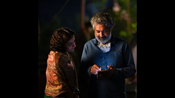  RRR ಚಿತ್ರದಲ್ಲಿ ಆಲಿಯಾ ದೃಶ್ಯ ಬರೀ 15 ನಿಮಿಷ: ಸಿಕ್ಕ ಸಂಭಾವನೆ ಒಂದು ಸಿನಿಮಾದಷ್ಟು! 