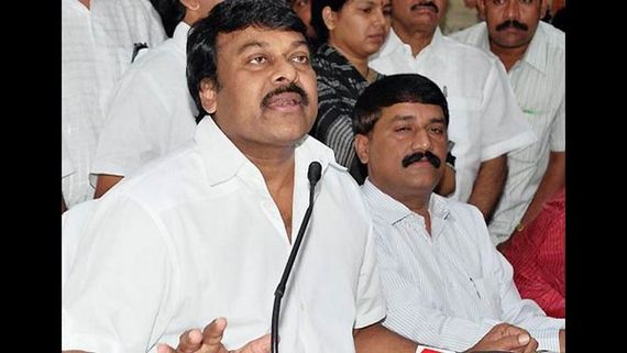 ರಾಜಕೀಯಕ್ಕೆ ವಿದಾಯ-ಸಾಲು ಸಾಲು ಚಿತ್ರಗಳಲ್ಲಿ ಚಿರಂಜೀವಿ ಸಕ್ರಿಯ