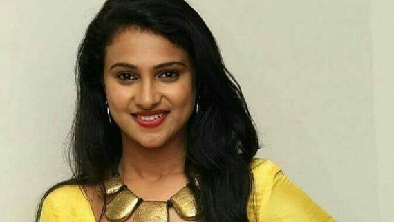  ಬ್ರೇಕಿಂಗ್ ನ್ಯೂಸ್: ಸೆಲ್ಫಿ ನೆಪದಲ್ಲಿ ಬಂದು ನಟಿ ಕವಿತಾ ಗೌಡ ಕಿಡ್ನಾಪ್ !