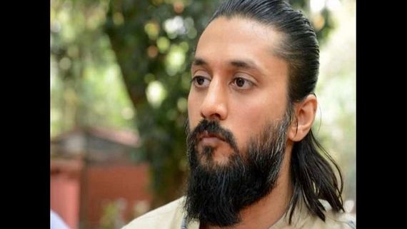 'ಹಂಸಲೇಖ ಪರ ಕನ್ನಡ ಚಿತ್ರರಂಗ ಯಾಕೆ ಧ್ವನಿ ಎತ್ತುತ್ತಿಲ್ಲ?': ನಟ ಚೇತನ್ ಆಕ್ರೋಶ 