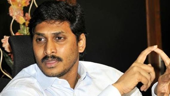 ಜಗನ್ ಸರ್ಕಾರಕ್ಕೆ ಮುಖಭಂಗ: ಗೆದ್ದು ಬೀಗಿದ ತೆಲುಗು ಚಿತ್ರರಂಗ