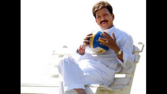 ಉಪವಾಸ ಸತ್ಯಾಗ್ರಹ ನಡೆಸಲು ಸಜ್ಜಾದ ವಿಷ್ಣುವರ್ಧನ್ ಅಭಿಮಾನಿಗಳು 