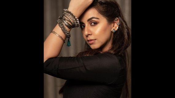 ನಿಕ್ಕಿ ಗಲ್ರಾನಿ ಮನೆ ಕೆಲಸದವನ ಖತರ್‌ನಾಕ್ ಕೆಲಸ: ದೂರು ನೀಡಿದ ನಟಿ