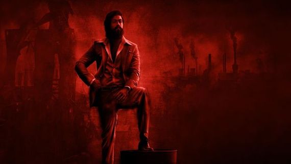 7 ದಿನಗಳಲ್ಲಿ 700 ಕೋಟಿ ಗಡಿ ದಾಟಿದ 'ಕೆಜಿಎಫ್ 2': ಆಂಧ್ರದಲ್ಲಿ 100 ಕೋಟಿ, ಕರ್ನಾಟಕದಲ್ಲೆಷ್ಟು? 
